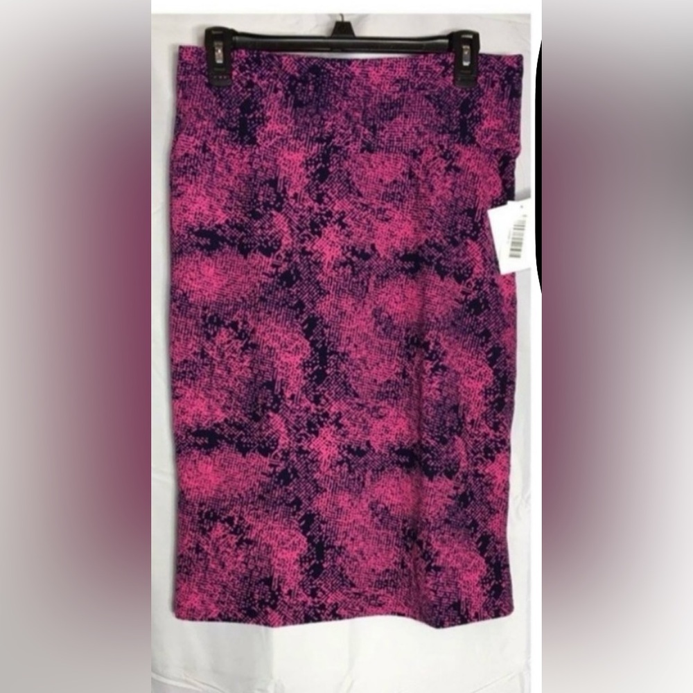 •NWT•M•UNIQUE HOT PINK PRINT CASSIE PENCIL SKIRT• - Picture 3 of 17